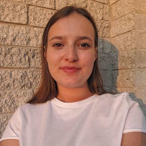 Meet your Posher, Ariane